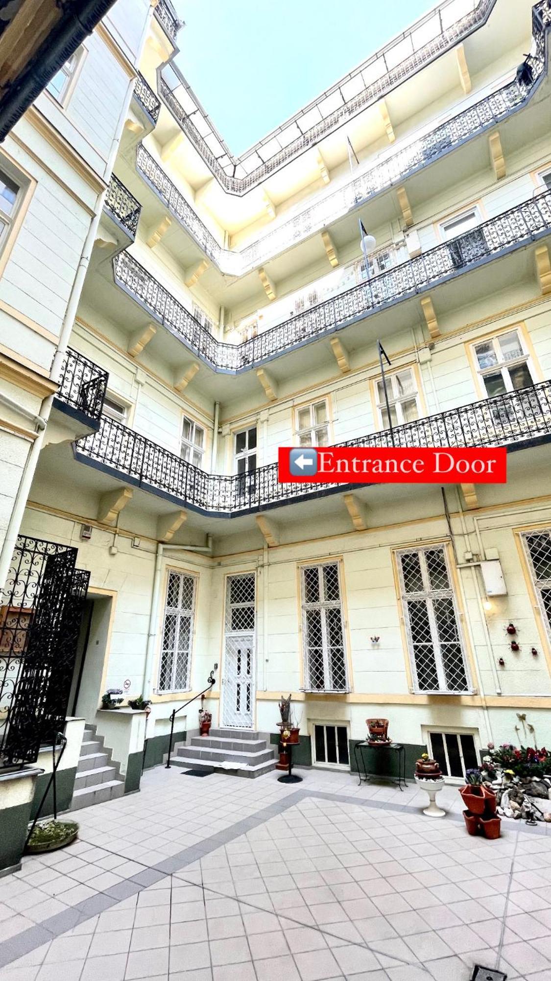 Amazing Swedish 3 Rooms Apartment In The City Center Budapest Extérieur photo